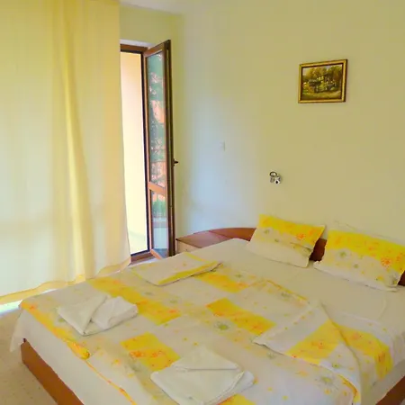 Valena Hotel